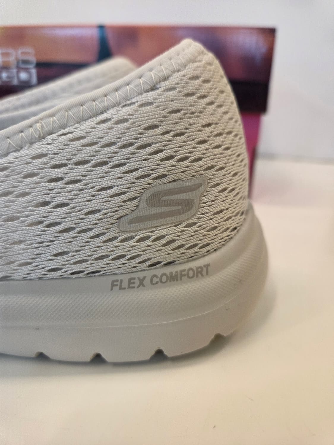 스케쳐스 고 워크 슬립인스 운동화 상품이미지4