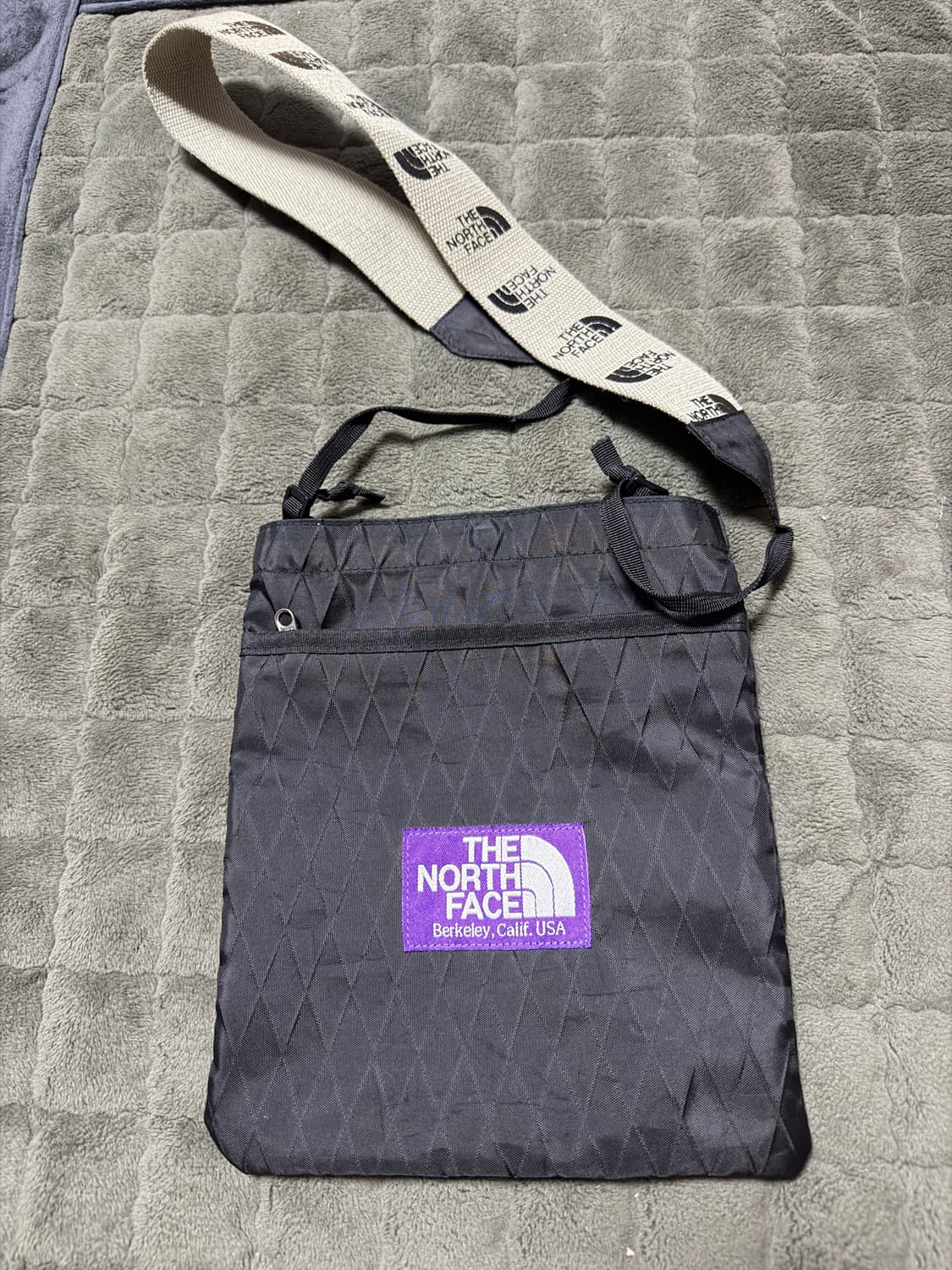 노스페이스 퍼플라벨 블랙 숄더백 상품이미지1