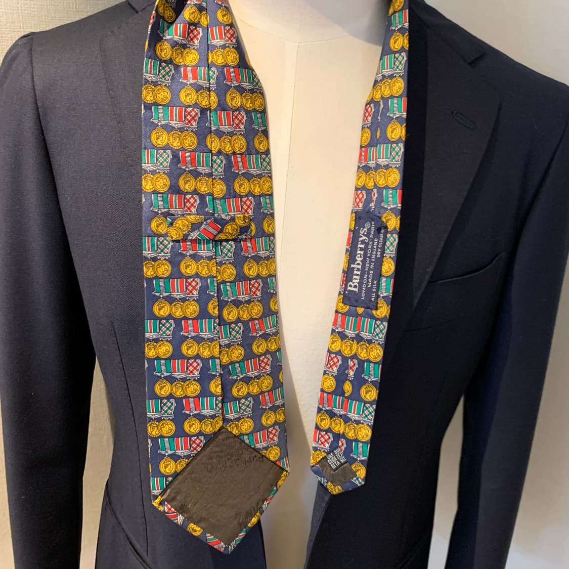 버버리(BURBERRY) 기하학적패턴 클래식 명품넥타이 A+등급 상품이미지2