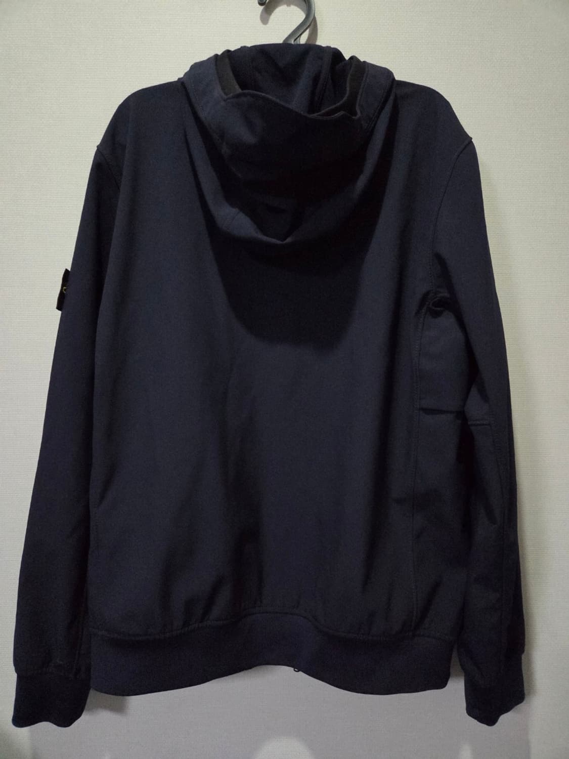 정품 스톤아일랜드 소프트쉘 후드 자켓 22SS 100/L 상품이미지3