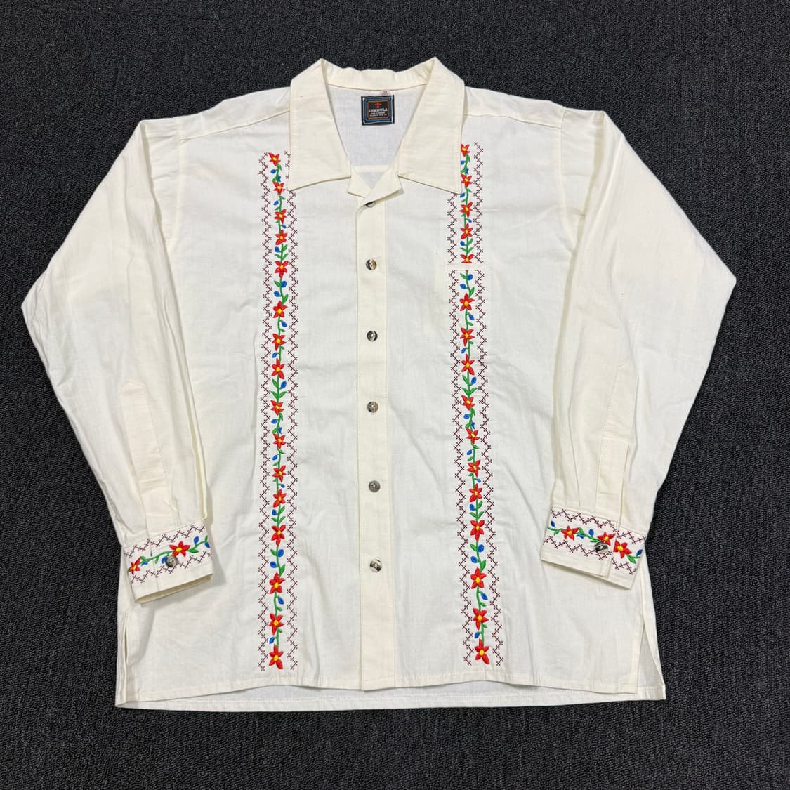 차뮬라 플라워 자수 셔츠 상품이미지1