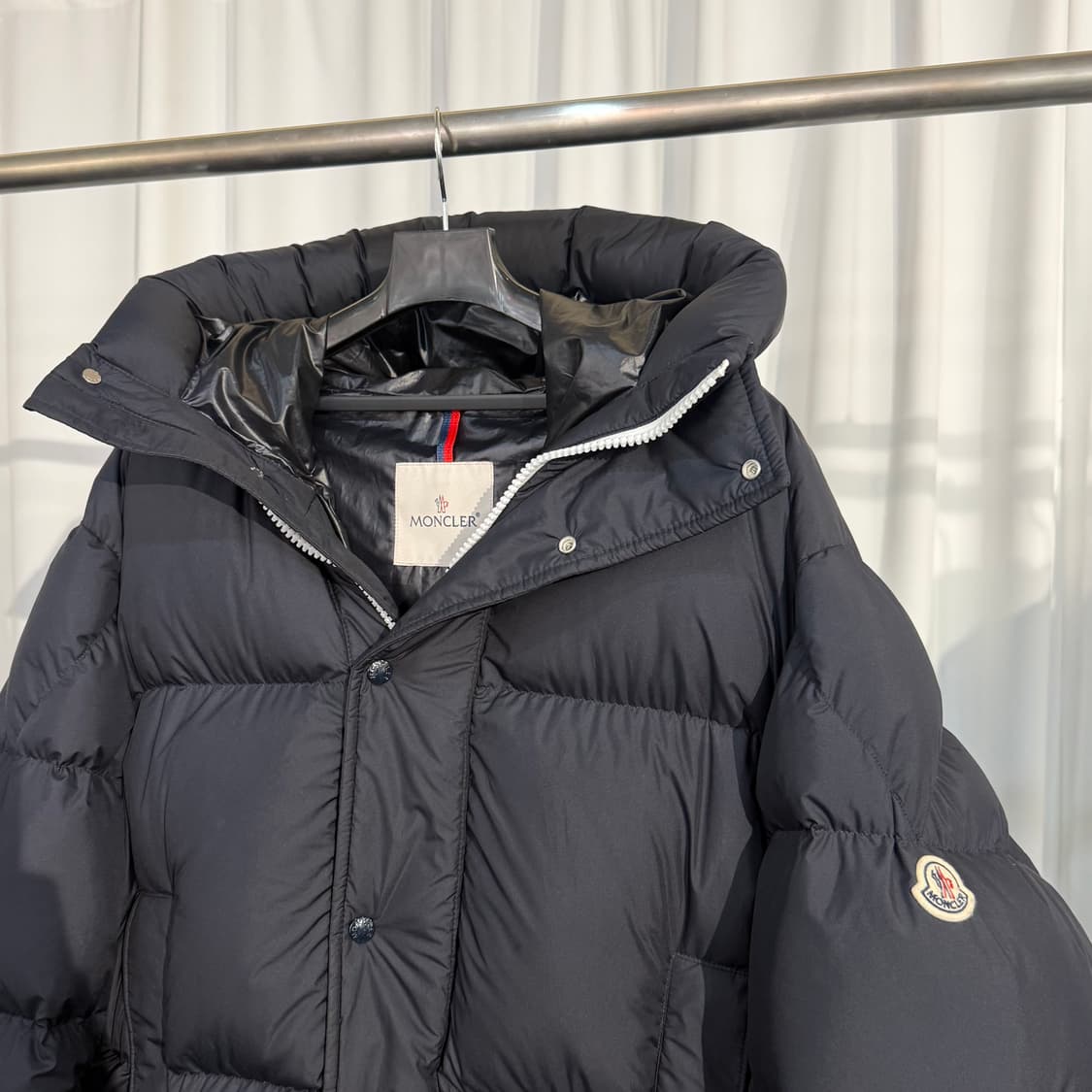 (5) 몽클레어 리슬러 쇼트 다운 패딩 상품이미지2