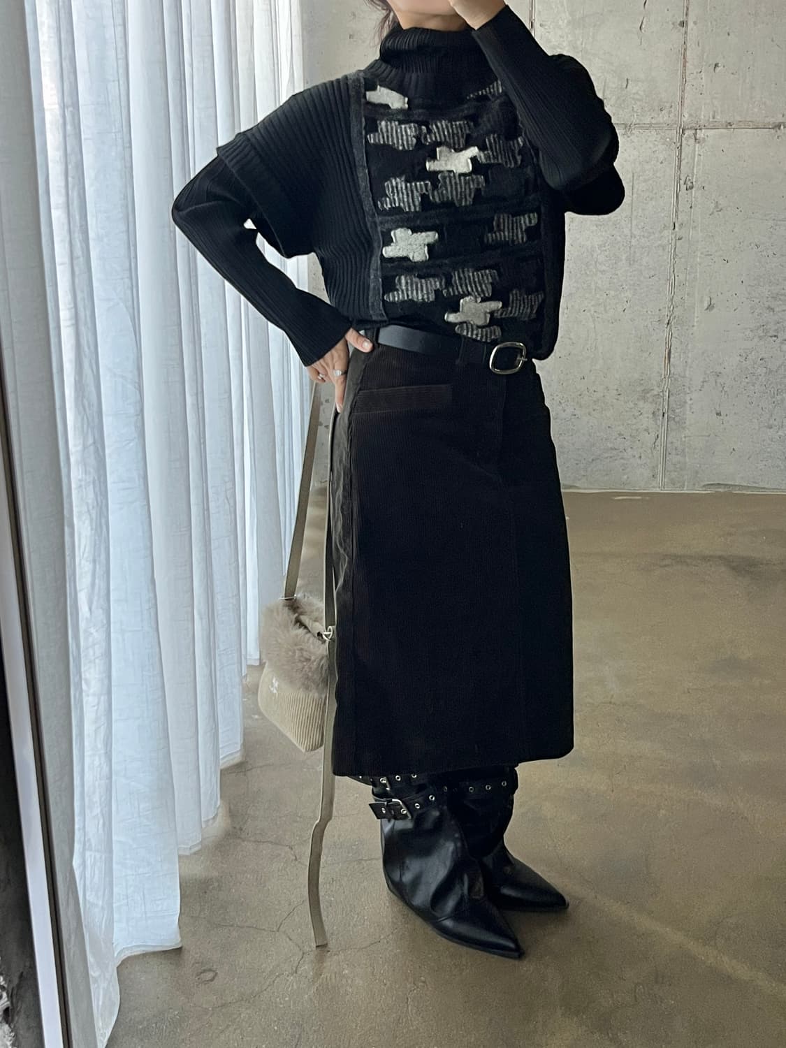 Hiroko Bis 히로코비스 텍스쳐 블락 니트 탑 상품이미지6