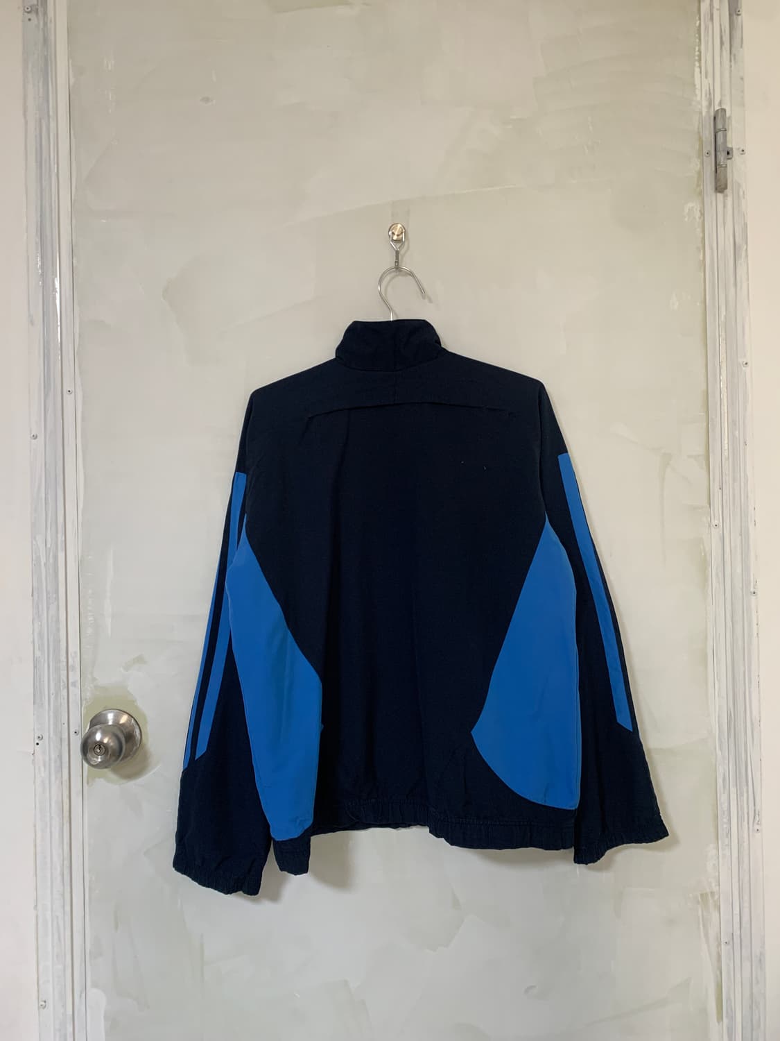 아디다스 사이드 라인 바람막이 상품이미지3