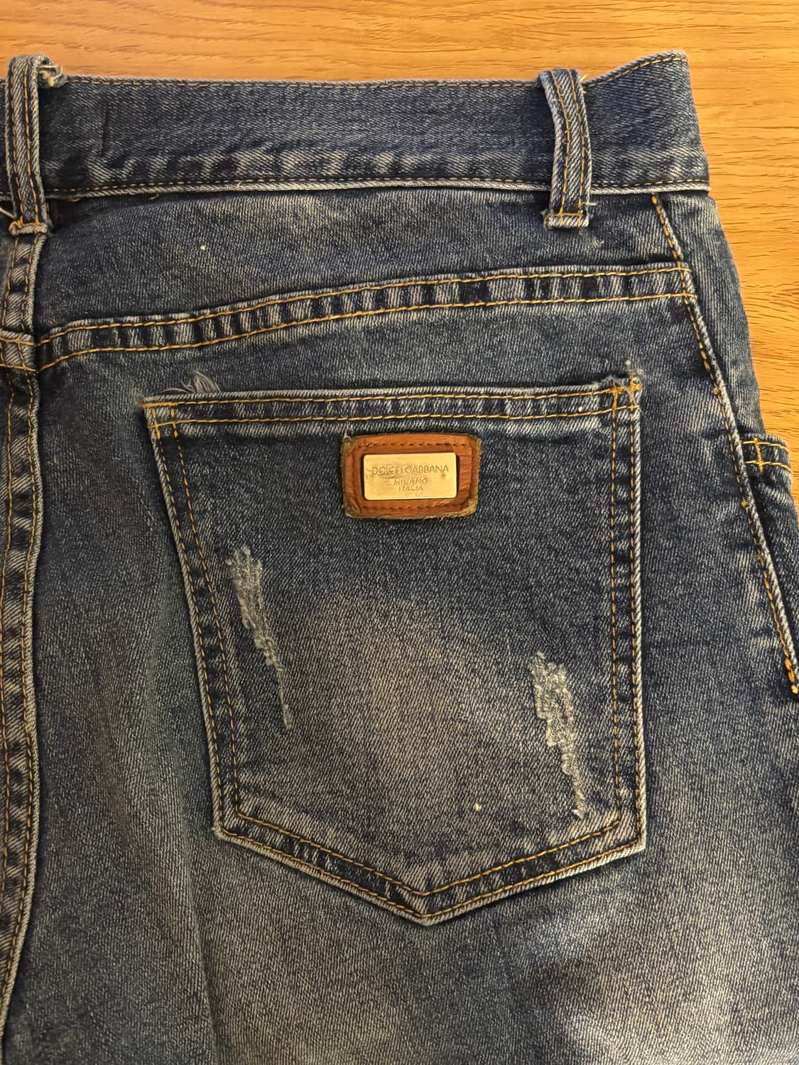 돌체앤가바나 디스트로이어드 레귤러진 상품이미지2