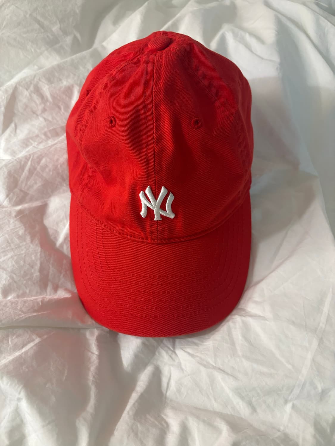 뉴에라 볼캡 레드 상품이미지1