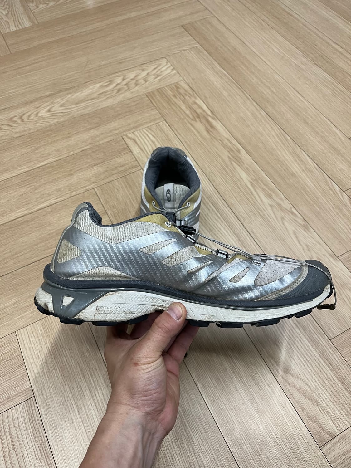 살로몬 xt-4 adv 실버 메탈릭 x 상품이미지4