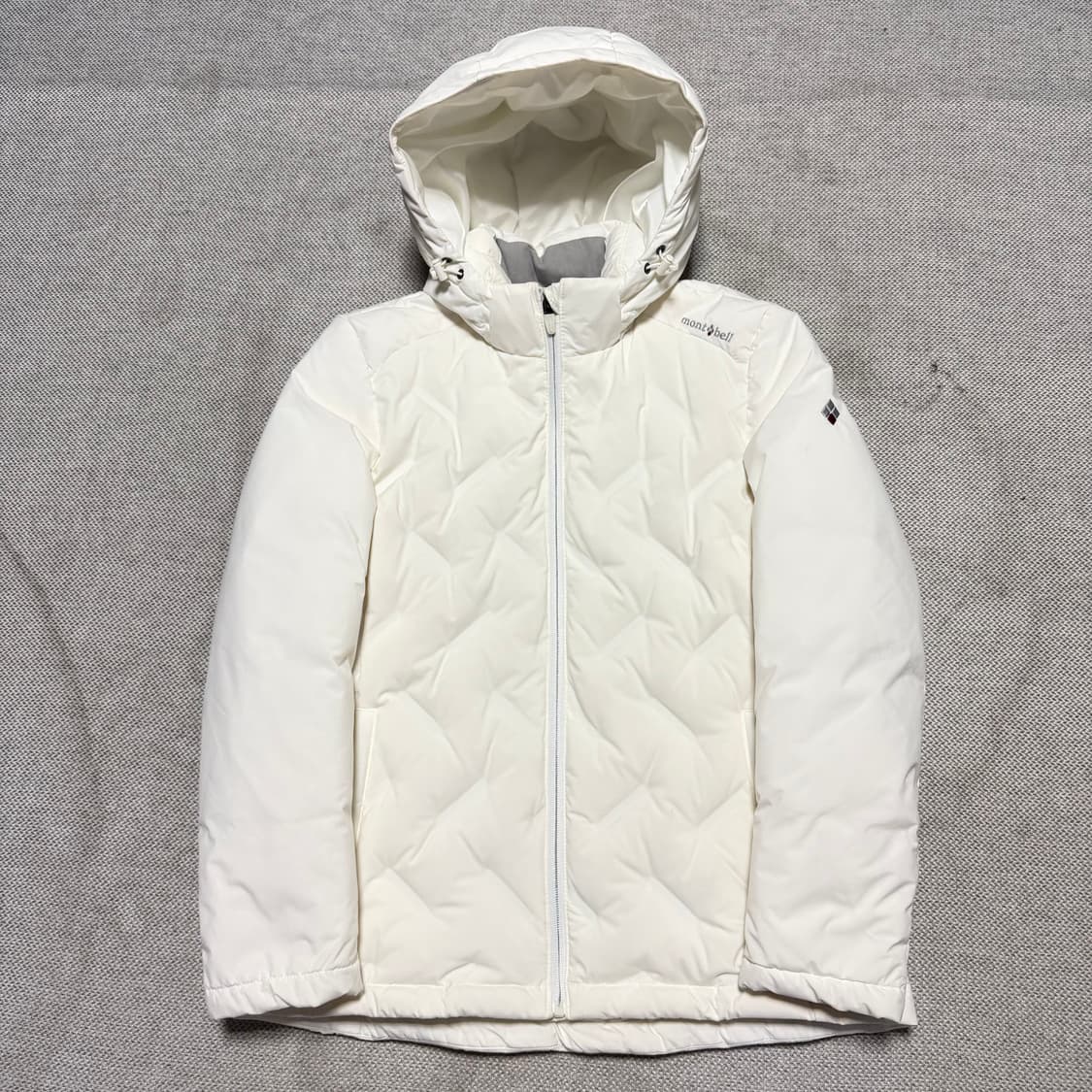 몽벨 우먼스 고주파다운 경량 패딩자켓 상품이미지1