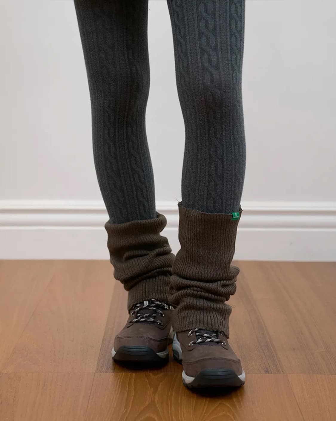 노컨텐츠 299 니트 레그워머 다크브라운 상품이미지1