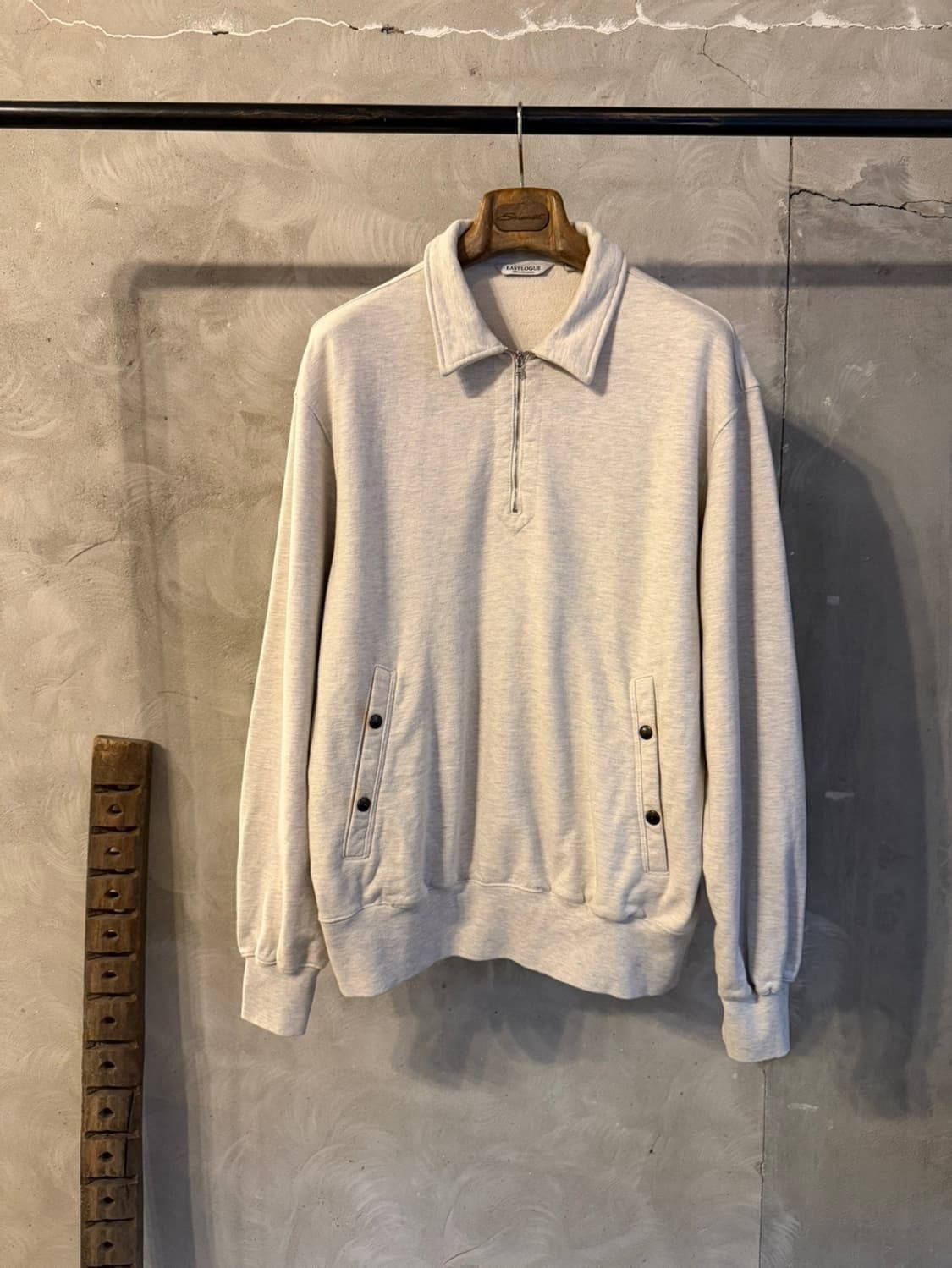 이스트로그 쿼터짚 스웻 105~110 상품이미지4