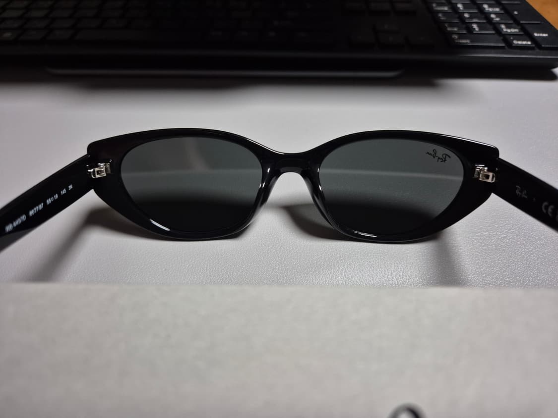 레이밴(레이벤) 캣아이 블랙 선글라스 RB4457D 상품이미지5