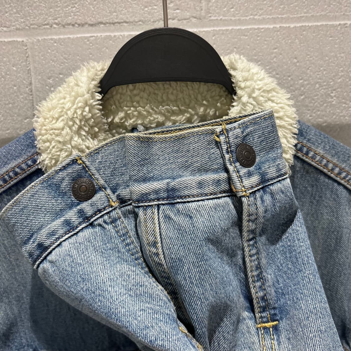 Levis Sherpa Denim Jacket 상품이미지8