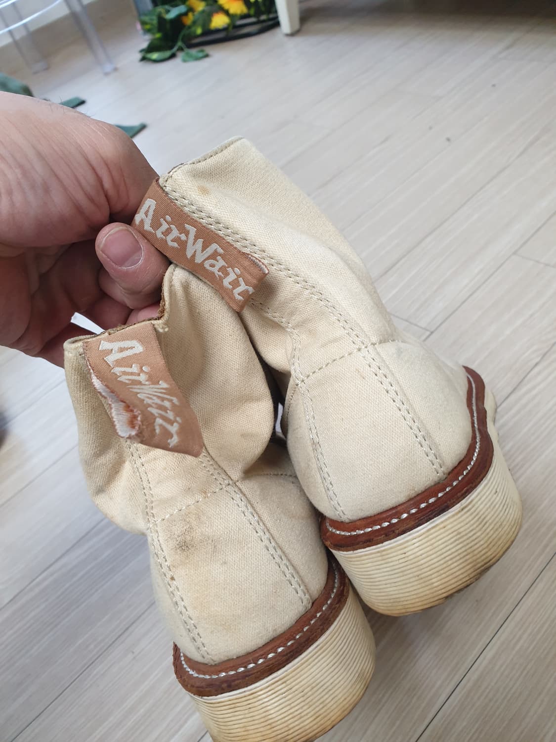 닥터마틴 아이보리색 캔버스 워크 부츠(us9.265-270) 상품이미지4