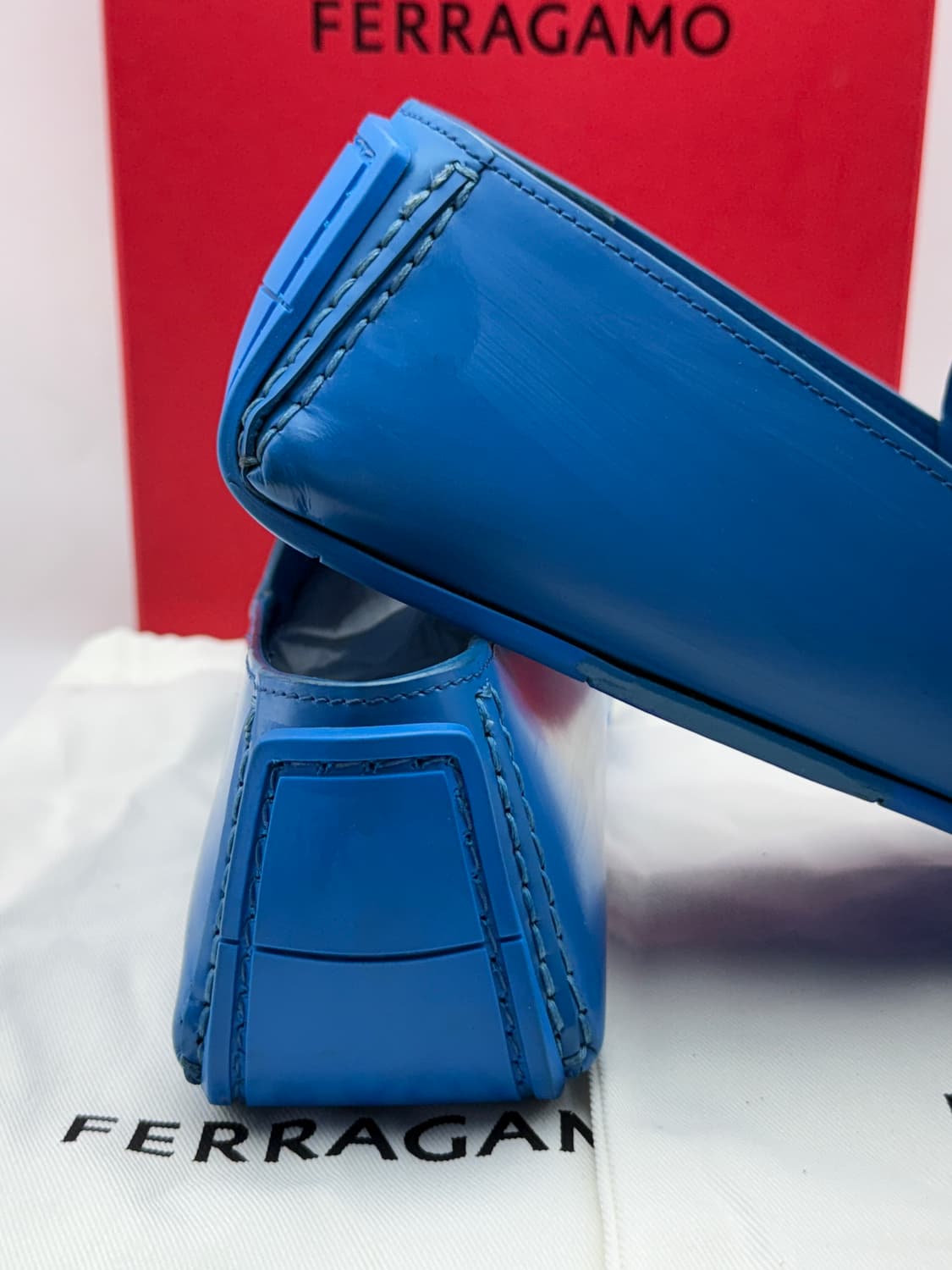 정품)페라가모255 상품이미지5