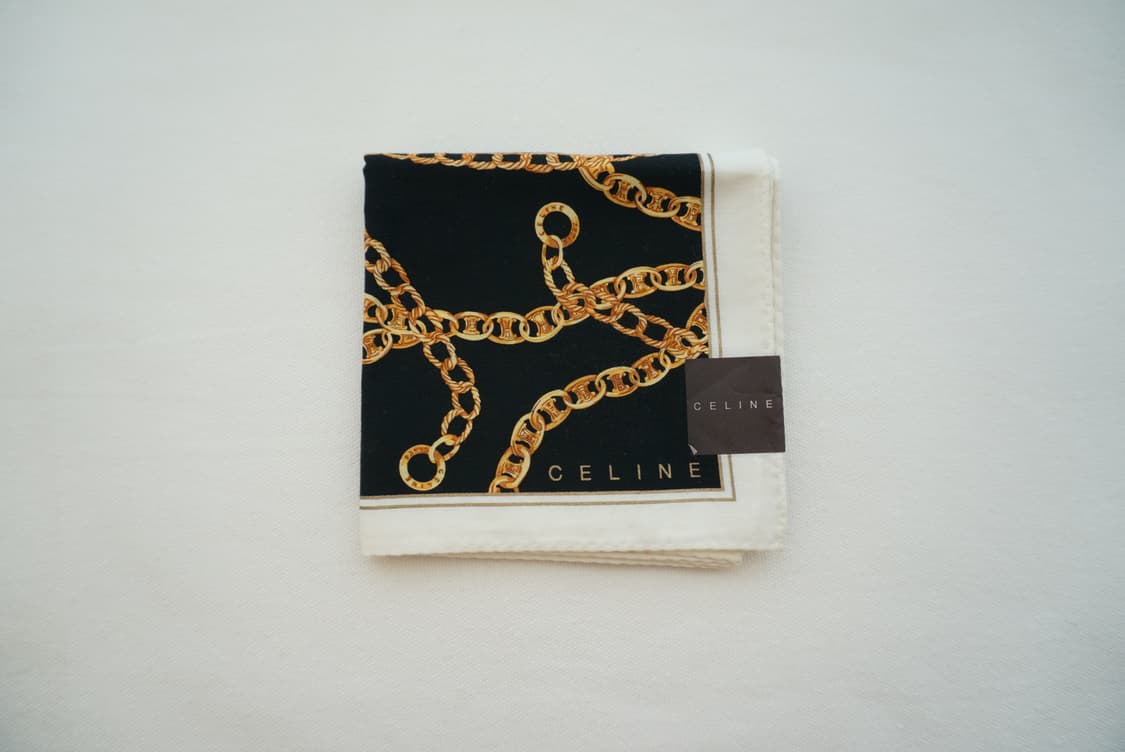 셀린느 로고체인 손수건 상품이미지1