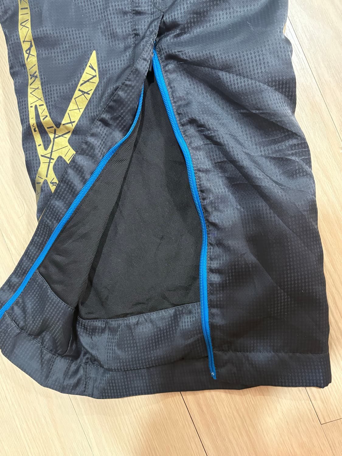 Asics 90's Technical  Nylon Trackpants 상품이미지3