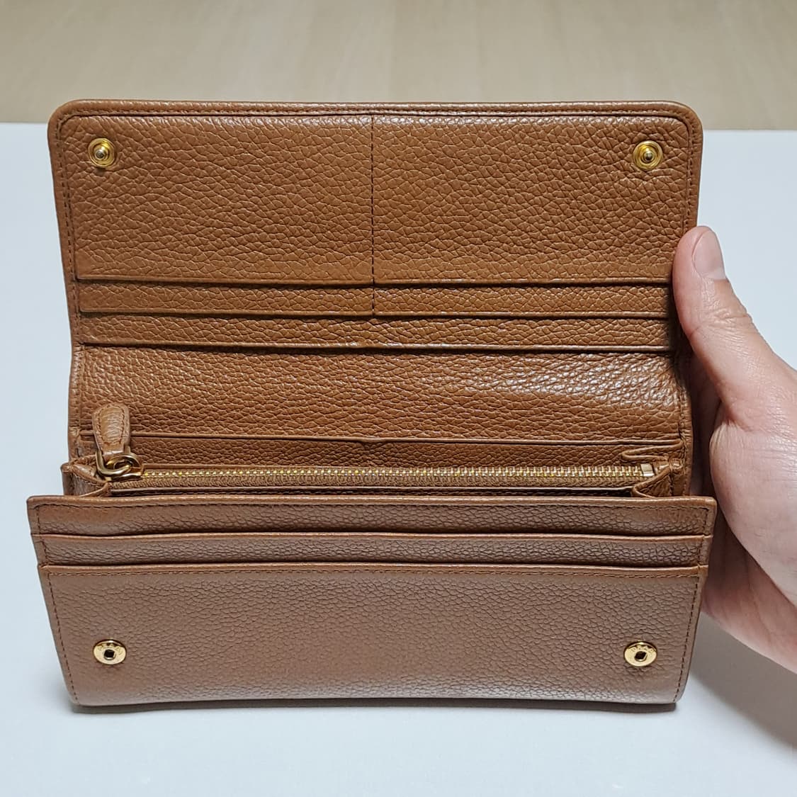 [100%/정품] 프라다 브라운 그레인 레더 장지갑, 프라다장지갑 상품이미지5