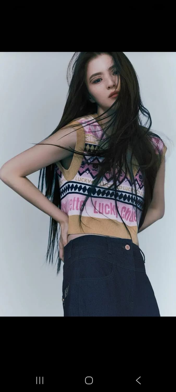 (택포) 럭키슈에뜨 크롭 한소희 니트조끼  니트베스트 (새상품급) 상품이미지8