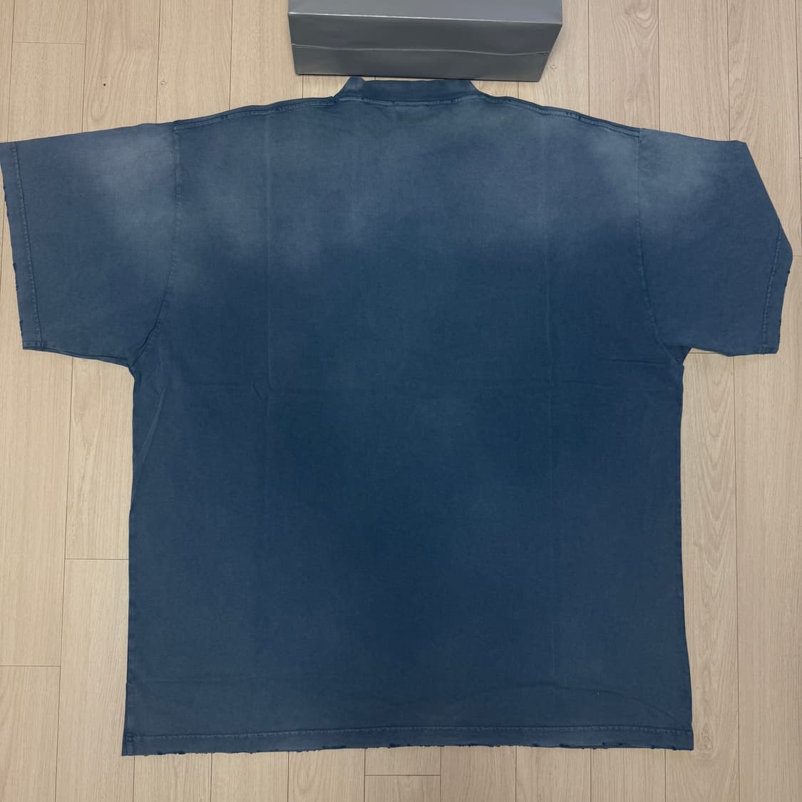 BALENCIAGA 25SS 발렌시아가 파리 문 오버사이즈 티셔츠 블루 상품이미지2