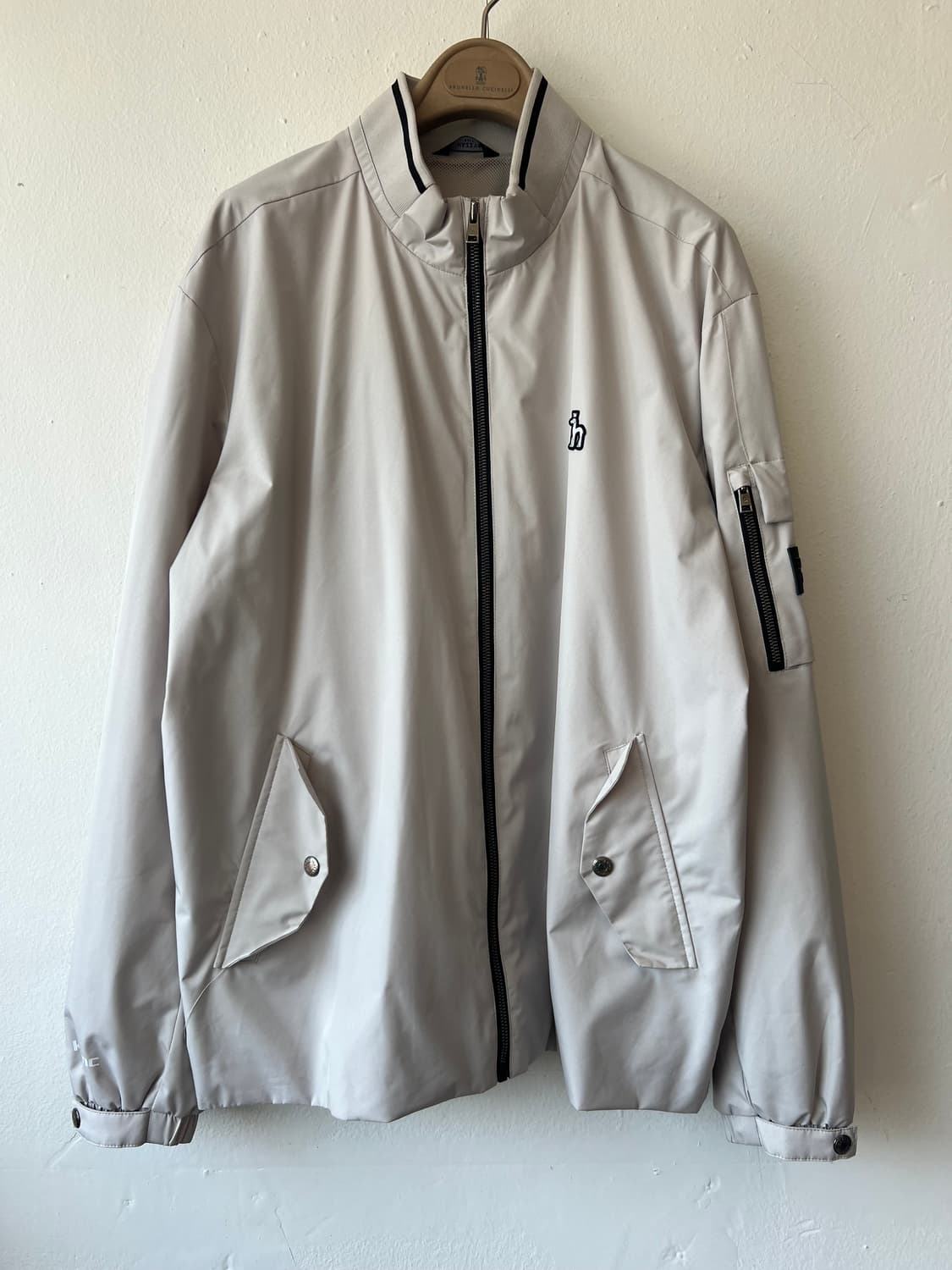 헤지스골프 남성 베이지 바람막이점퍼 매쉬바람막이점퍼 상품이미지2