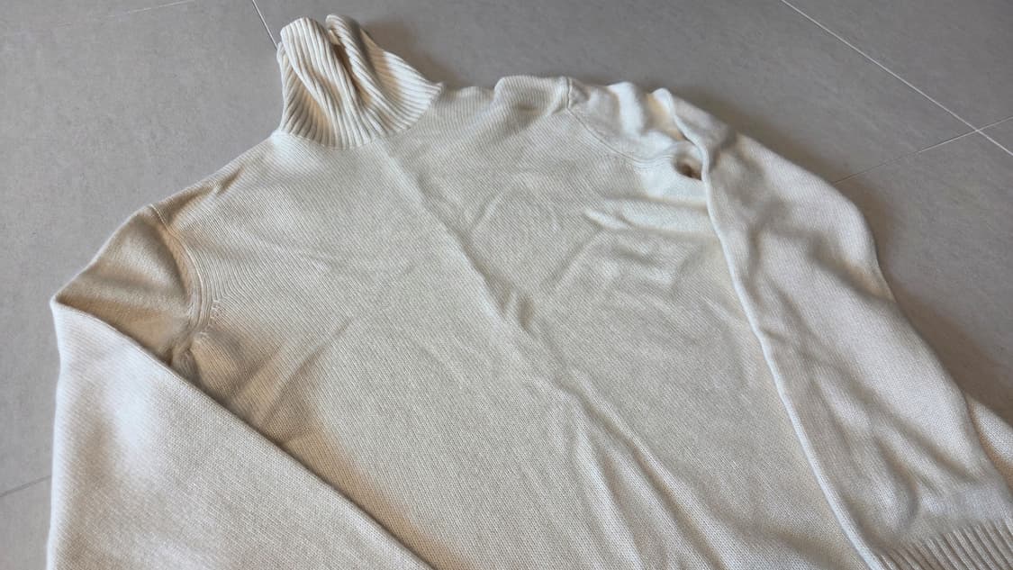 아르마니 익스체인지 캐시미어 터틀넥 니트 상품이미지3