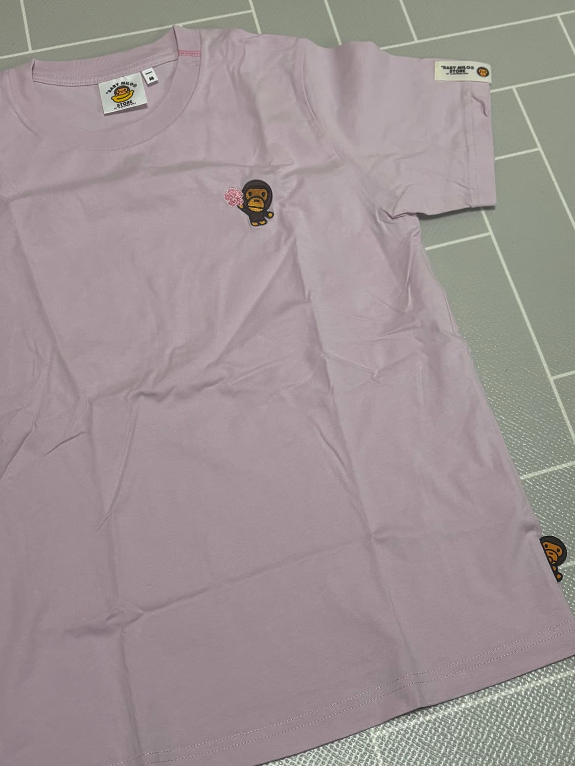 베이프 베이비마일로 리사 벚꽃 반팔티 핑크 상품이미지1