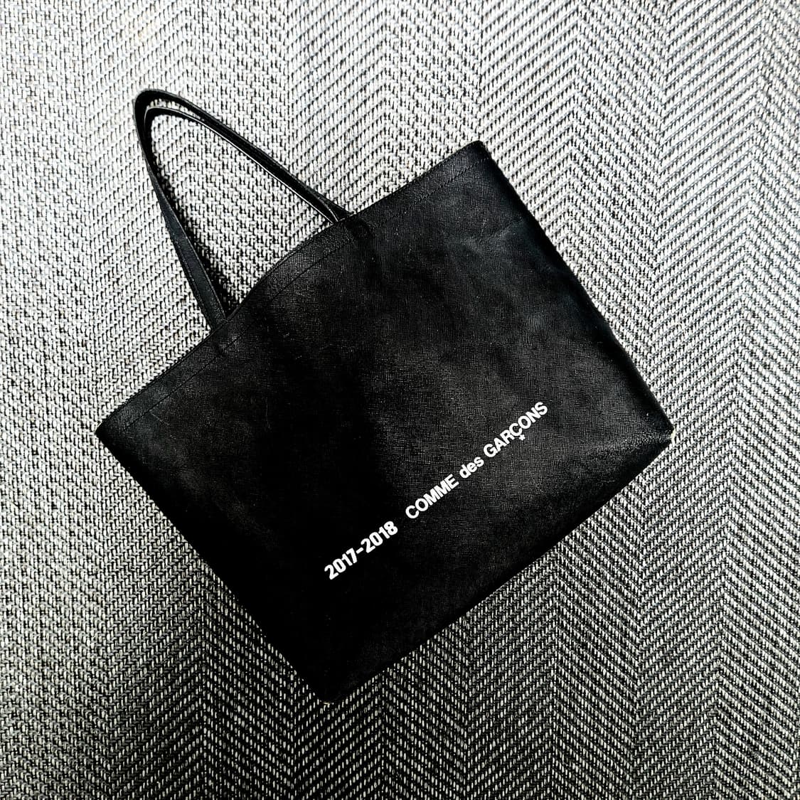꼼데가르송 소가죽 토트백 상품이미지1