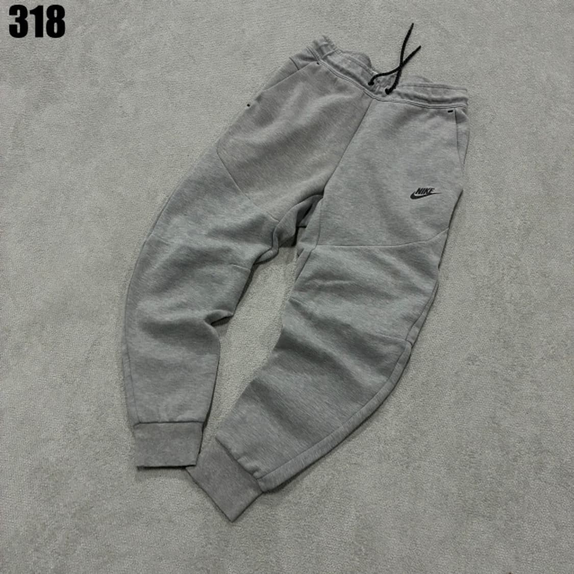 나이키 그레이 조거팬츠  상품이미지1