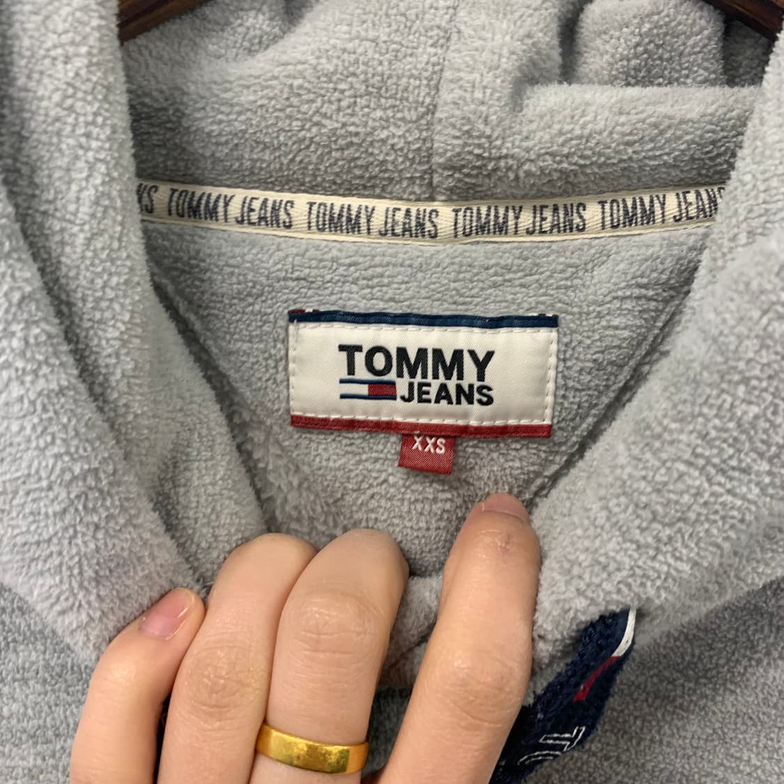 타미힐피거 그레이 플리스 후드티 상품이미지6