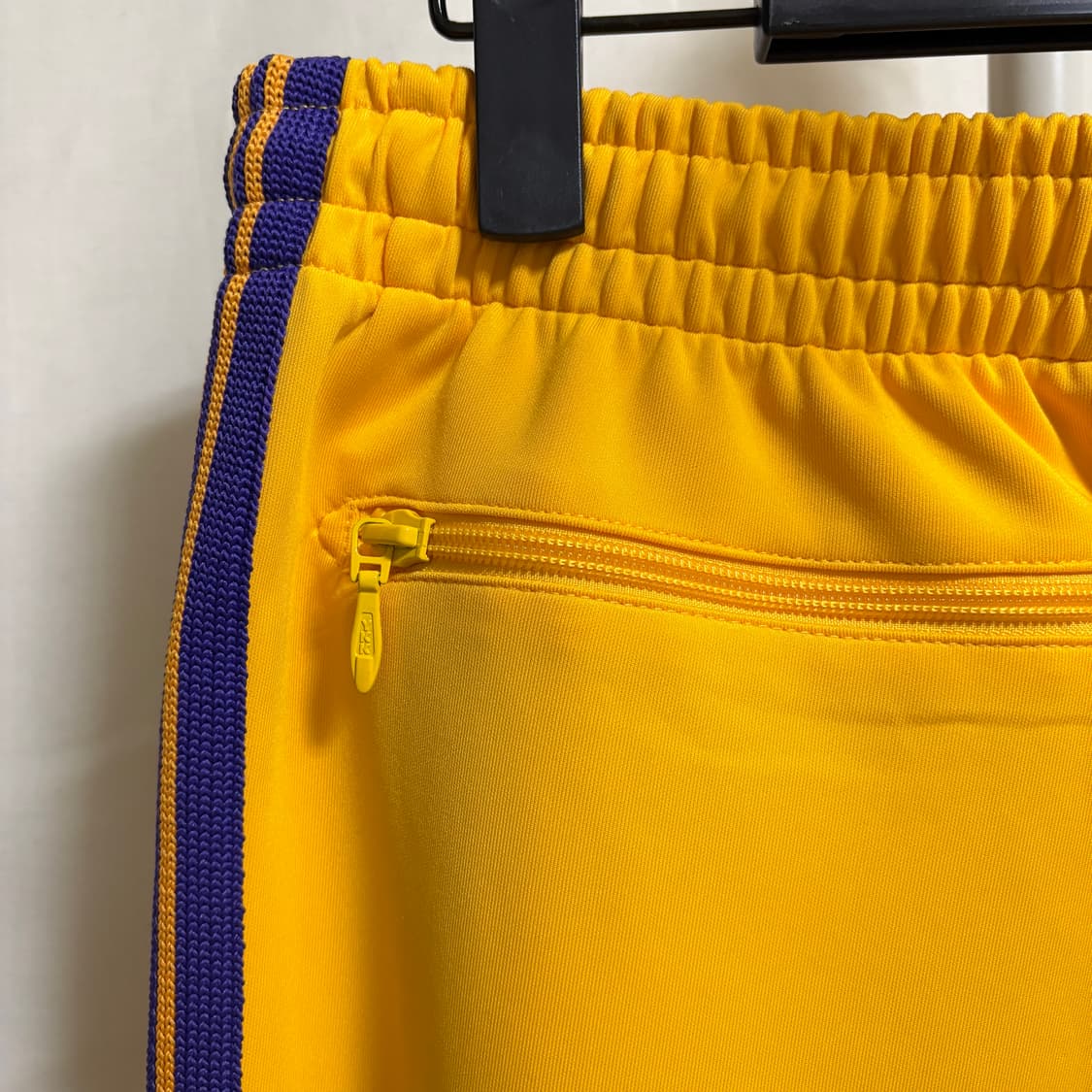 니들스 내로우핏 트랙팬츠 / 옐로우-퍼플, XL 상품이미지7