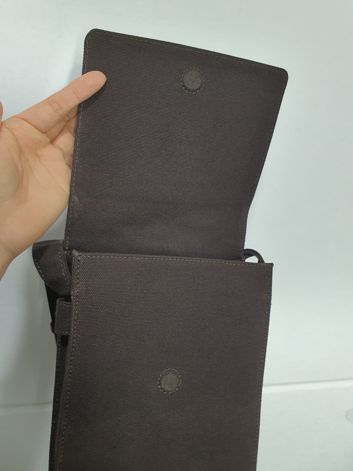 스튜디오톰보이 브라운 패브릭 미니 크로스백 상품이미지7