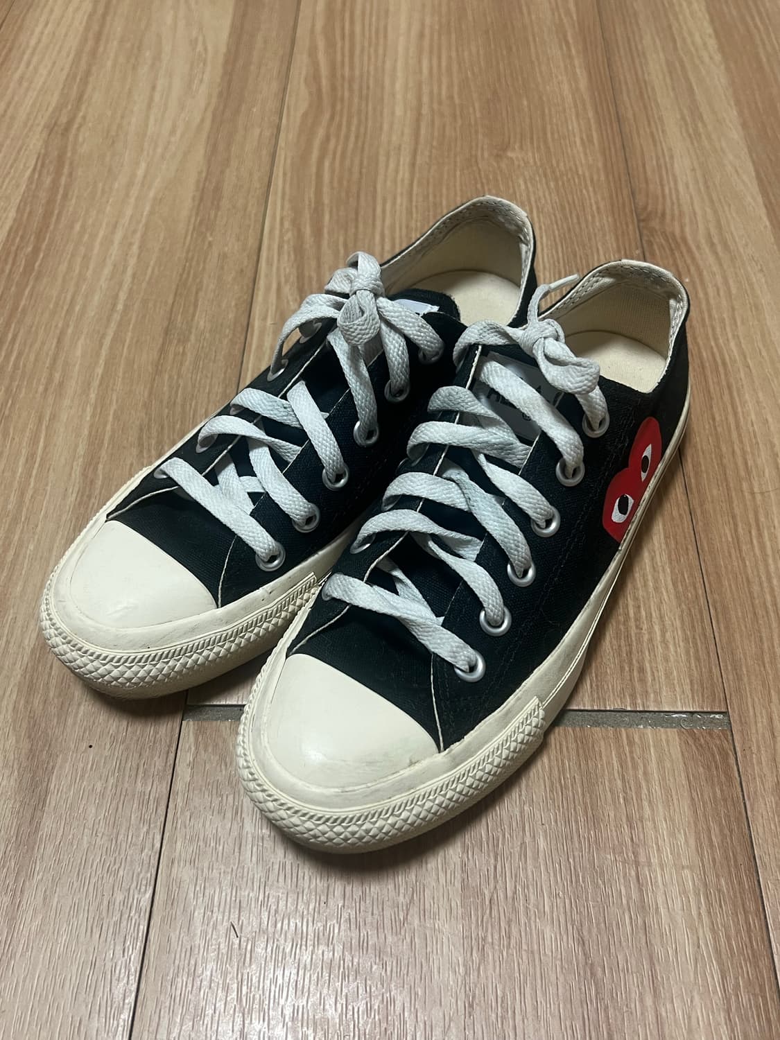 꼼데가르송 컨버스 블랙 스니커즈 상품이미지1