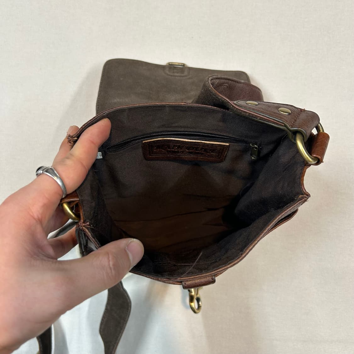 빈티지 레더 가죽 크로스백 브라운 상품이미지6