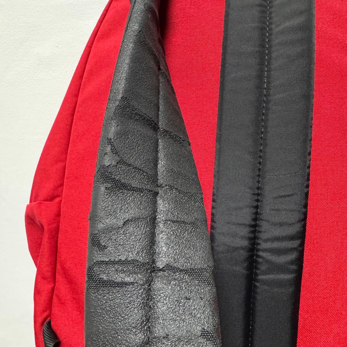 베트멍 x 이스트팩 2way 백팩 레드 상품이미지4