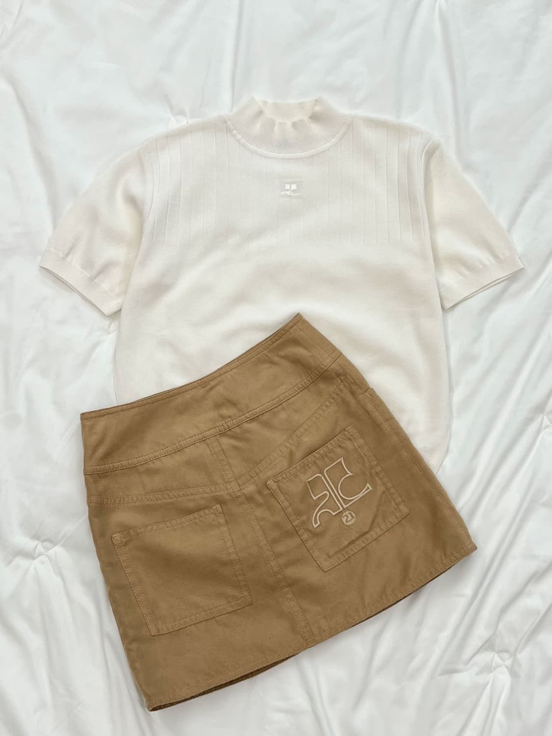 courreges / 꾸레쥬  화이트 로고 반팔 니트     상품이미지7