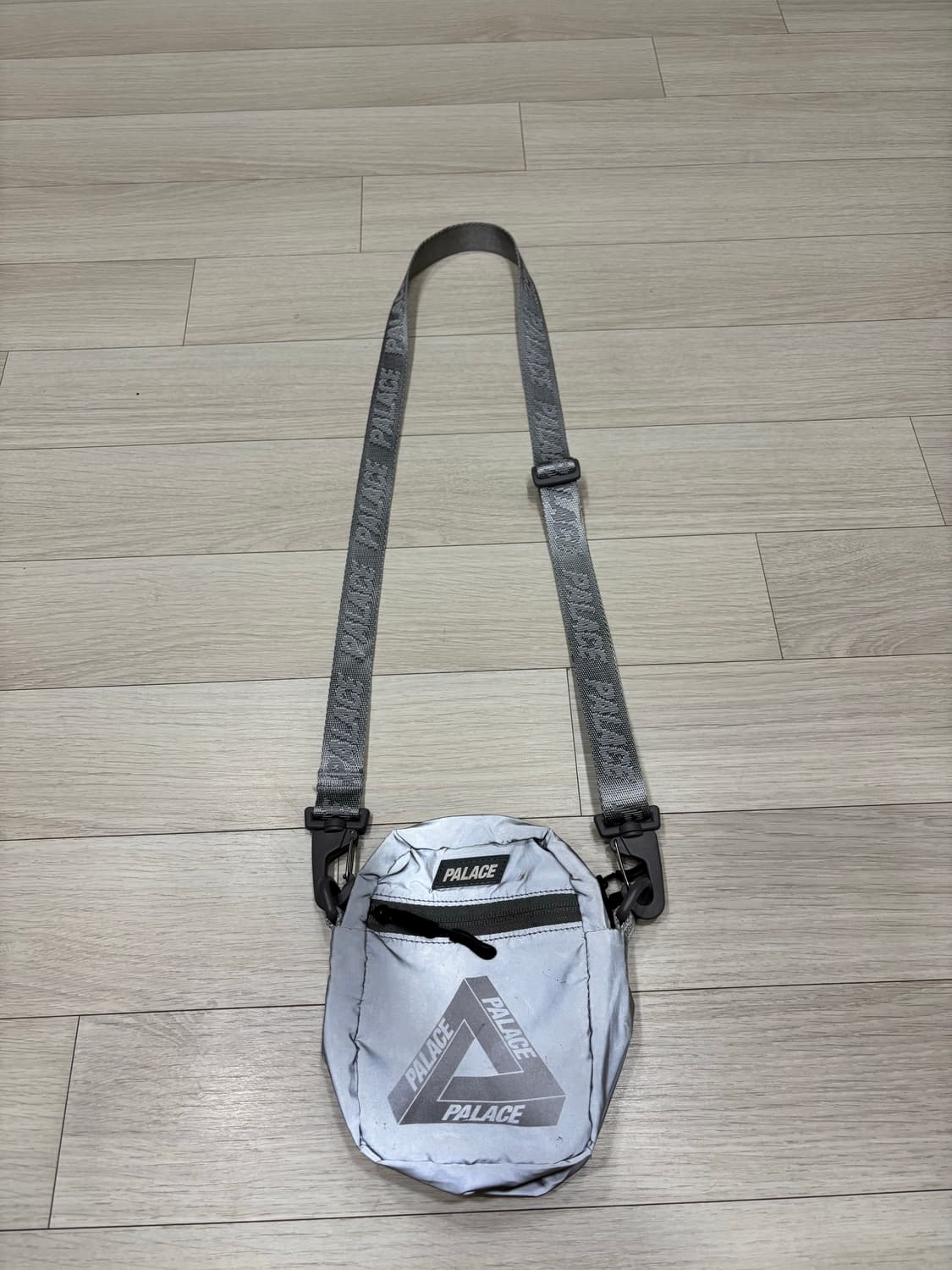 19SS 팔라스 디플렉토 리플렉티브 샷백 2 실버 상품이미지4