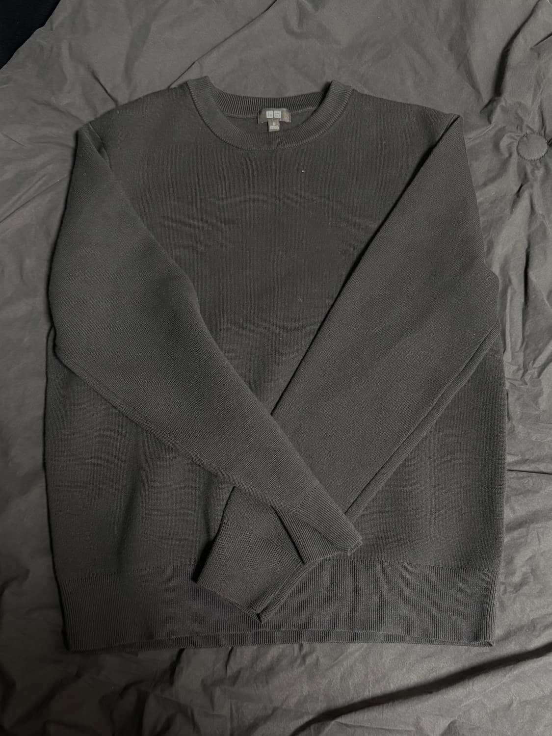 유니클로 크루넥 스웨터 니트 블랙 (M) 상품이미지2