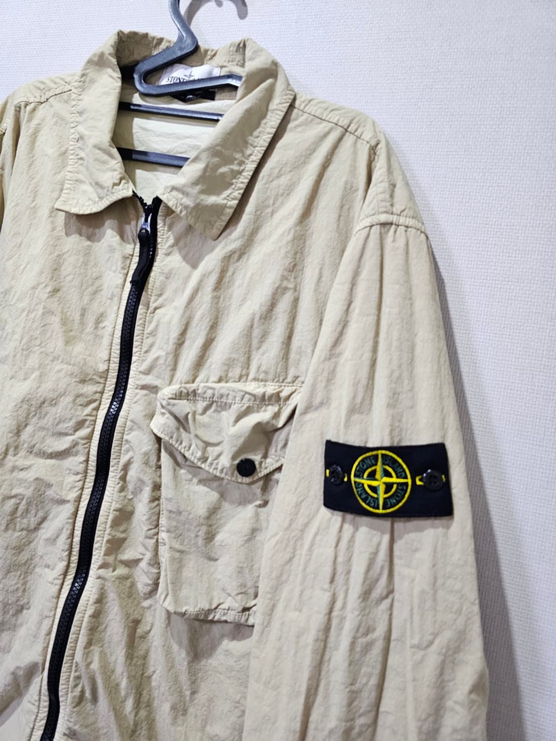 정품 21FW 스톤아일랜드 나슬란 오버셔츠 베이지 115 / 3XL 상품이미지2