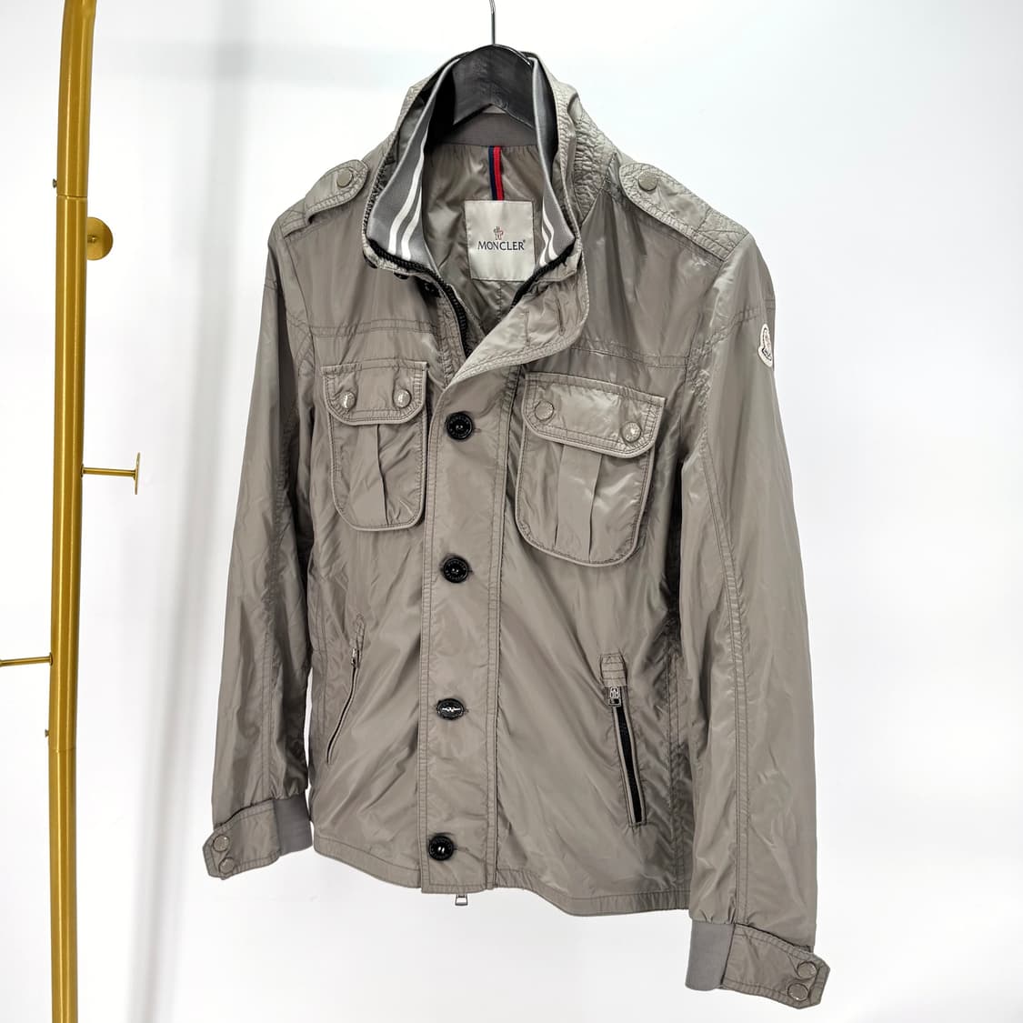 [1사이즈] 몽클레어 견장 바람막이 집업 자켓 상품이미지2