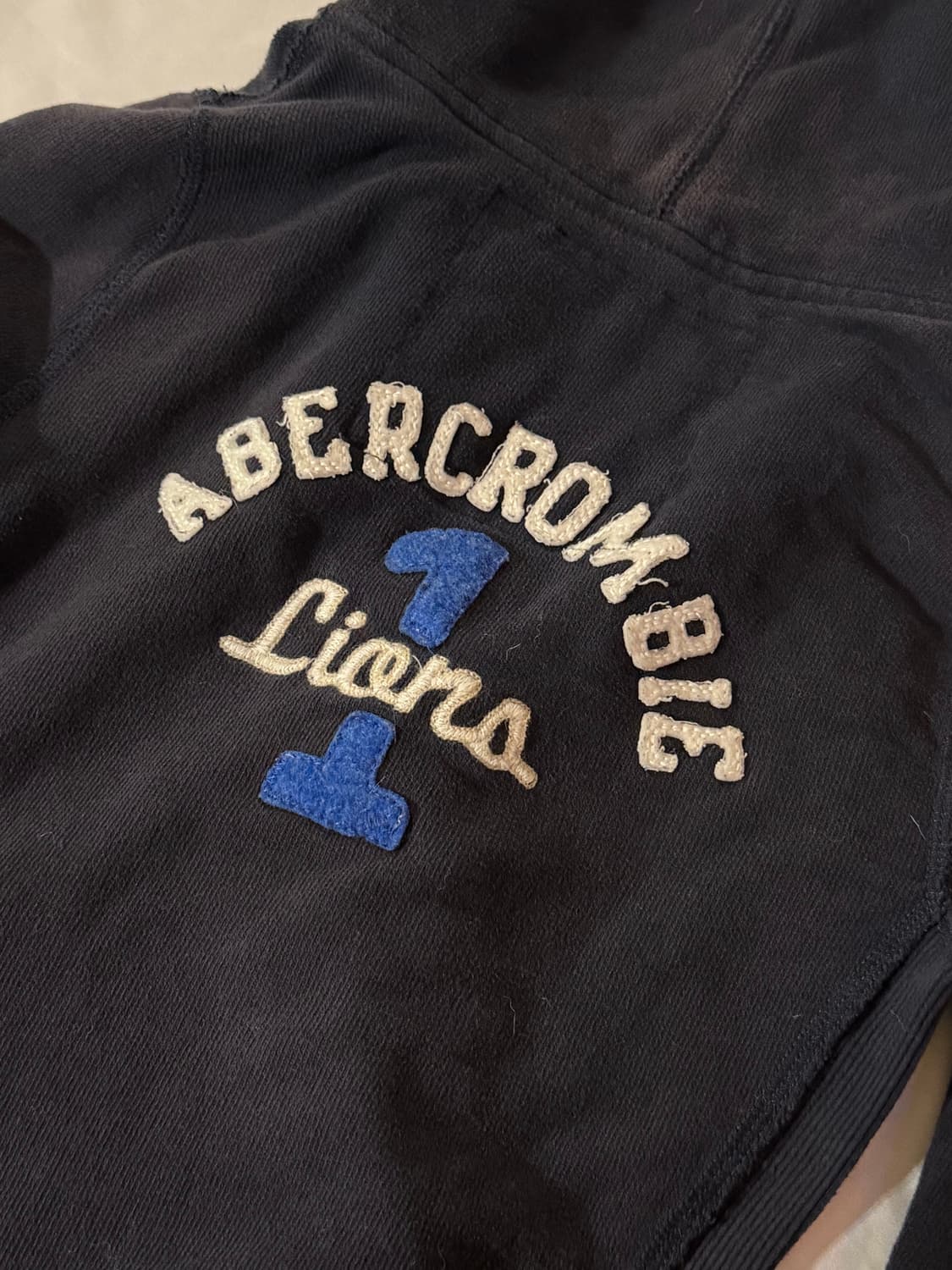 아베크롬비 a&f 1 로고 후드집업 네이비 상품이미지3