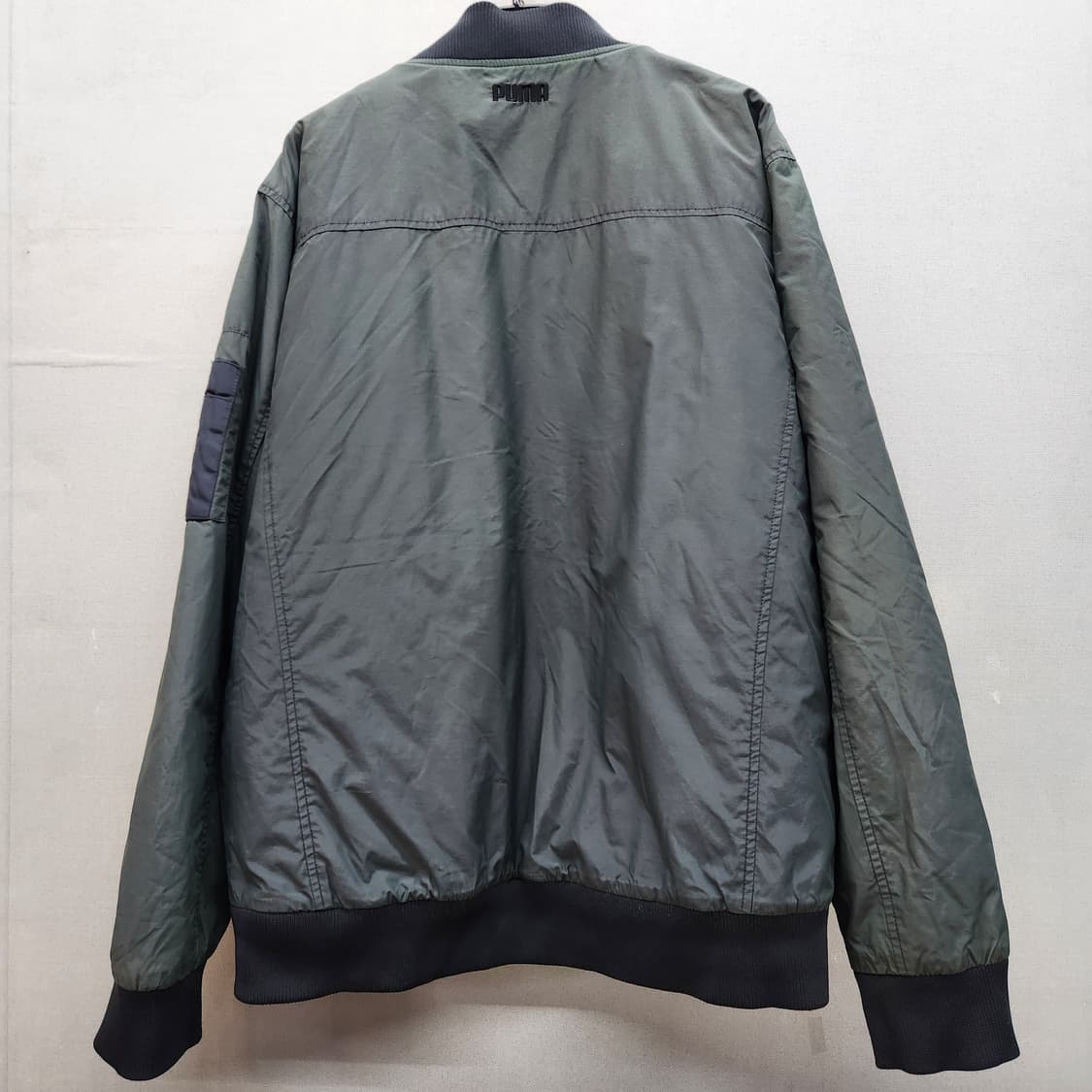 푸마 바람막이 항공 점퍼(나일론혼방) L~XL 상품이미지5