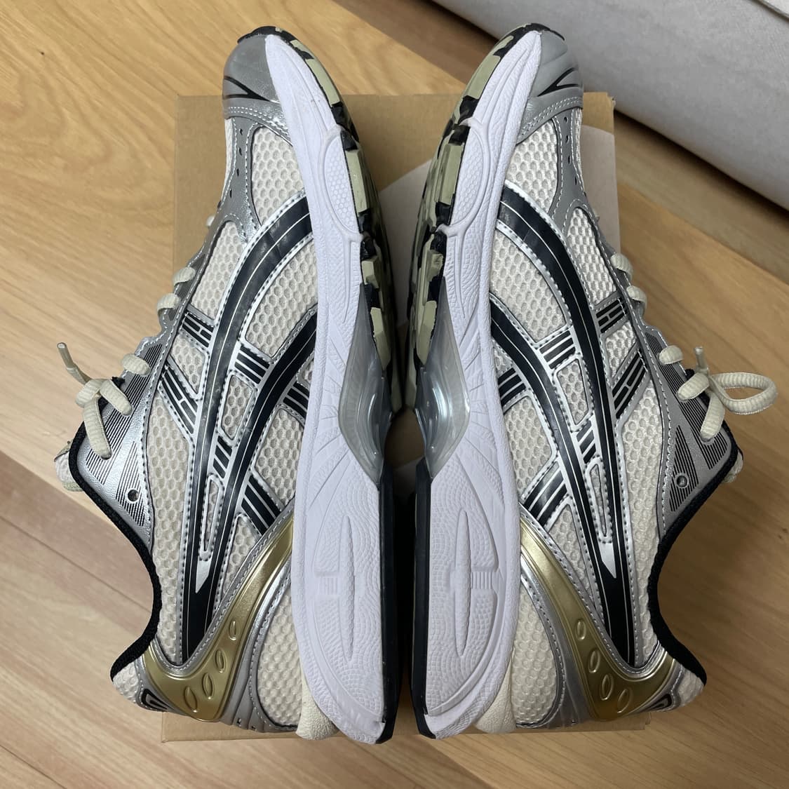 아식스 젤카야노14 버치퓨어실버 275 상품이미지8