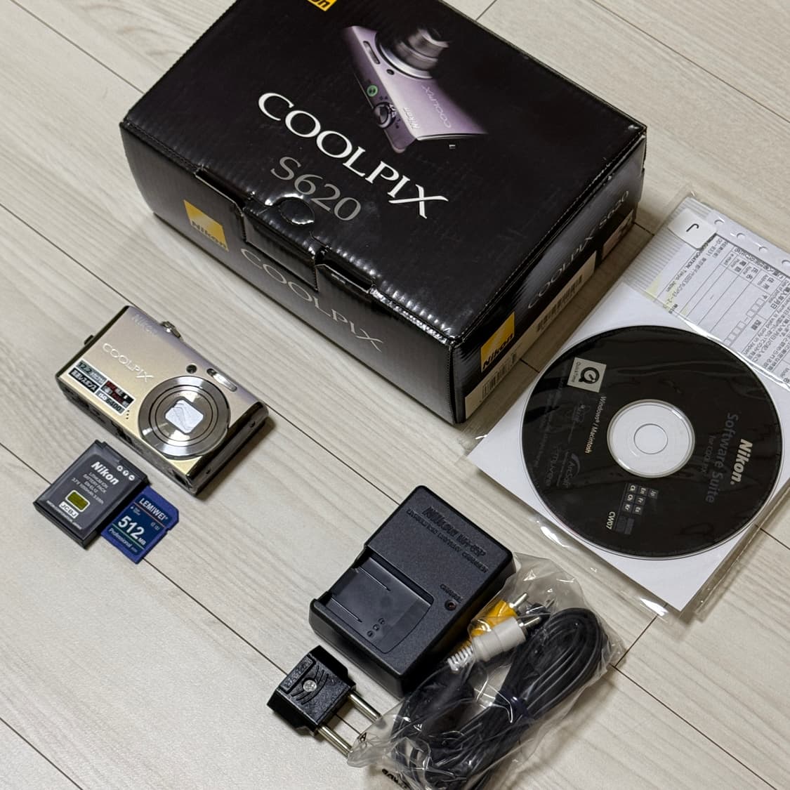 니콘 쿨픽스 s620 빈티지 디카 디지털카메라 펄화이트 상품이미지1