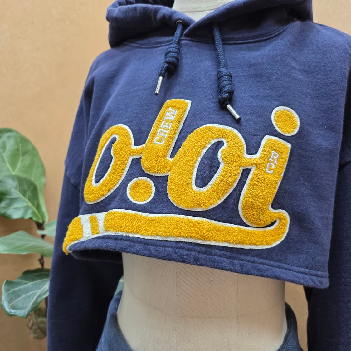 오아이오아이 언더붑 크롭탑 후드티 상품이미지2