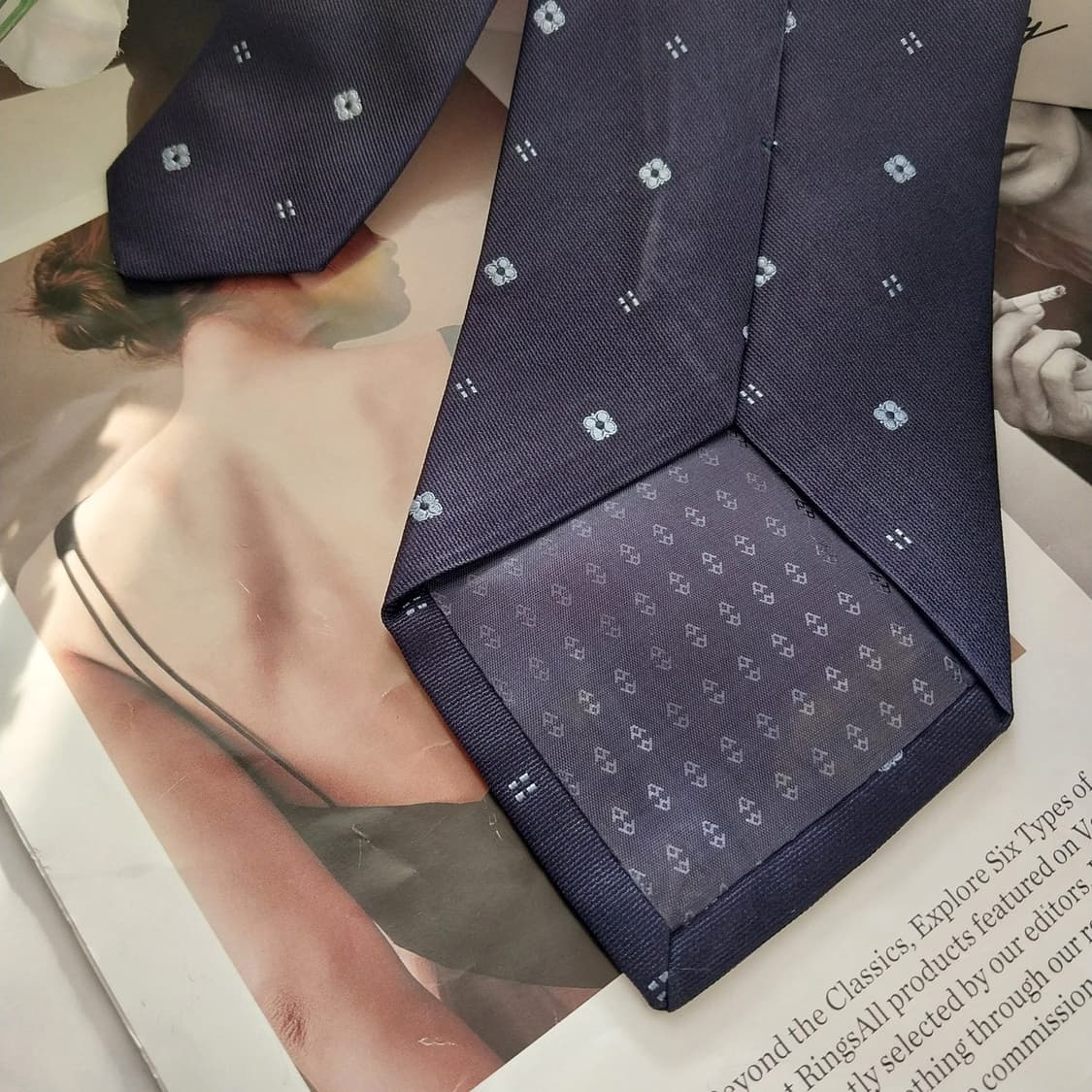 앤드류스타이 실크 네이비 자카드 넥타이 9.5cm A+등급 K1355
 상품이미지6