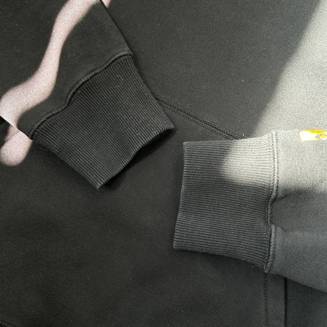 칼하트 wip 소매로고 체이스 블랙 후드티 상품이미지6