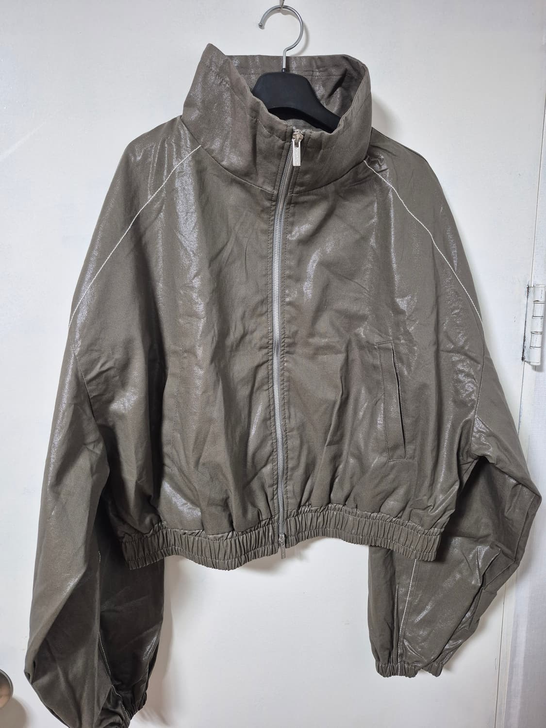 마뗑킴MATIN ROUGH COATING CROP BOMBER 자켓 상품이미지8
