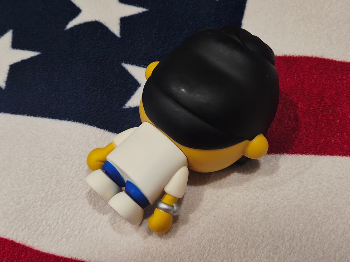 BAPE og 베이프 플레이맨 니고 피규어 베이비마일로 상품이미지3