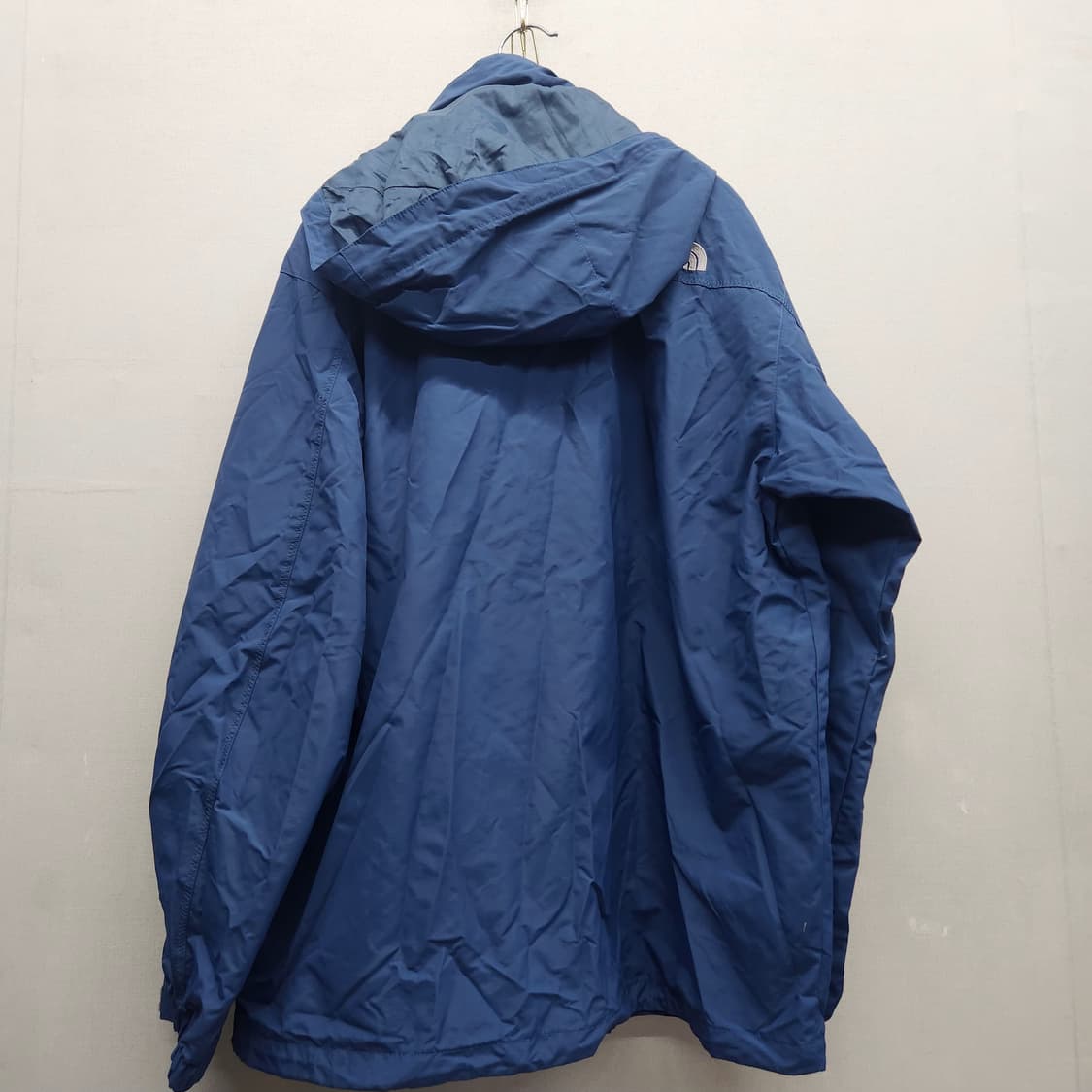 노스페이스 로고 후드 스트링 바람막이 100(XL) 상품이미지5