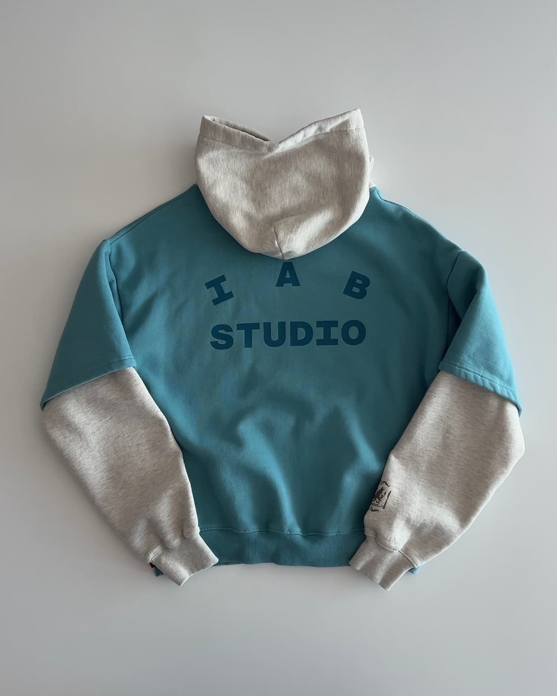 아이앱스튜디오 X 던전밥 후드티 M 상품이미지6